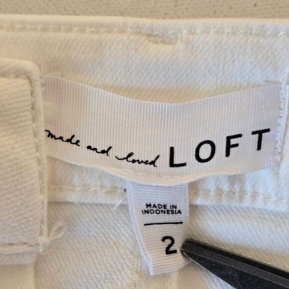 LOFT Womens Stretch Flat Front Denim Jean Mini Skirt White Light Wash Size 2 - Picture 2 of 9